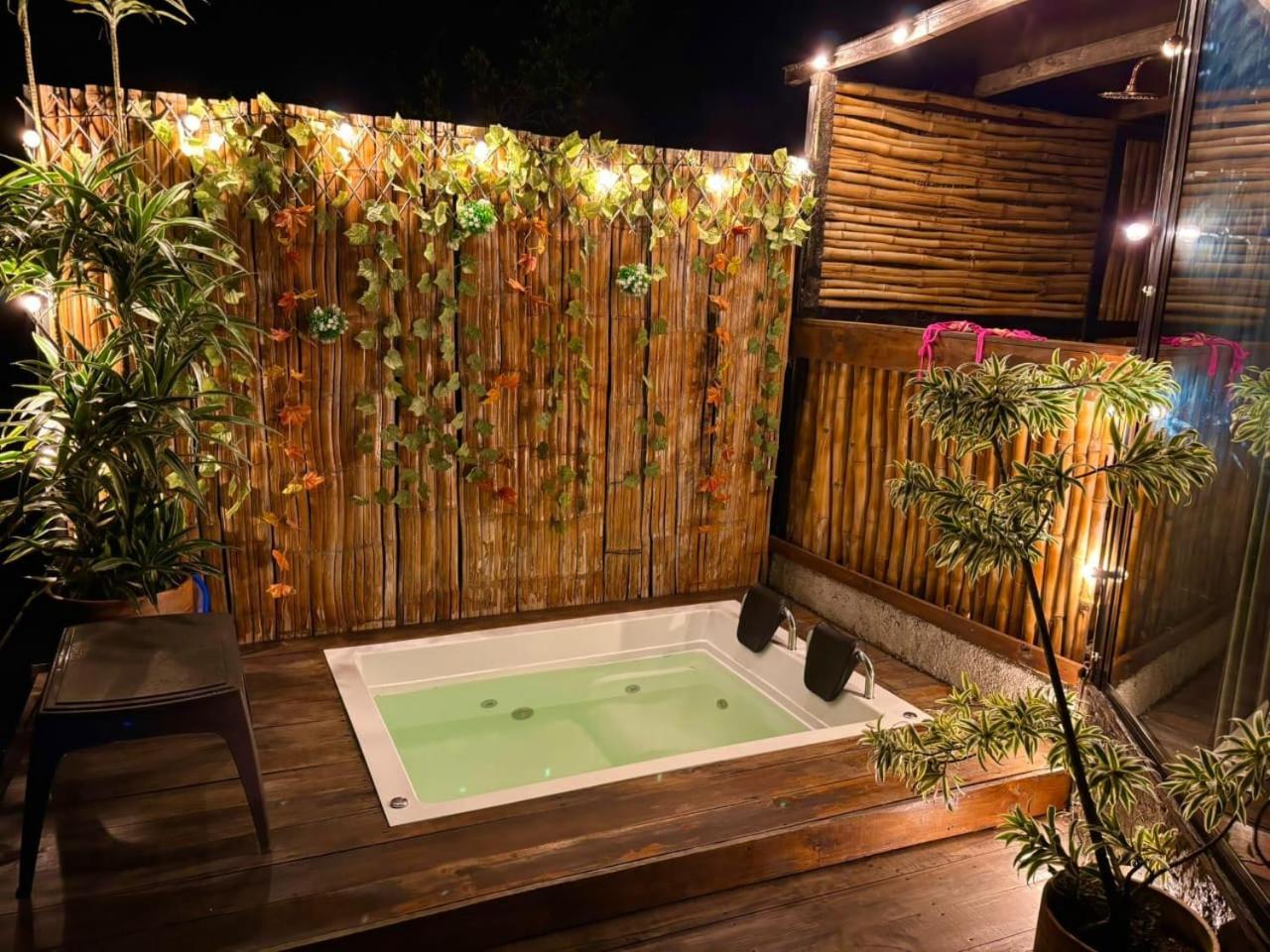 Luxury tent Tacuara House